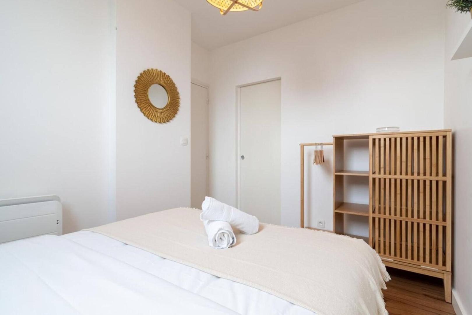 Marcq En Baroeul - Superb Apartment + Parking Exterior photo