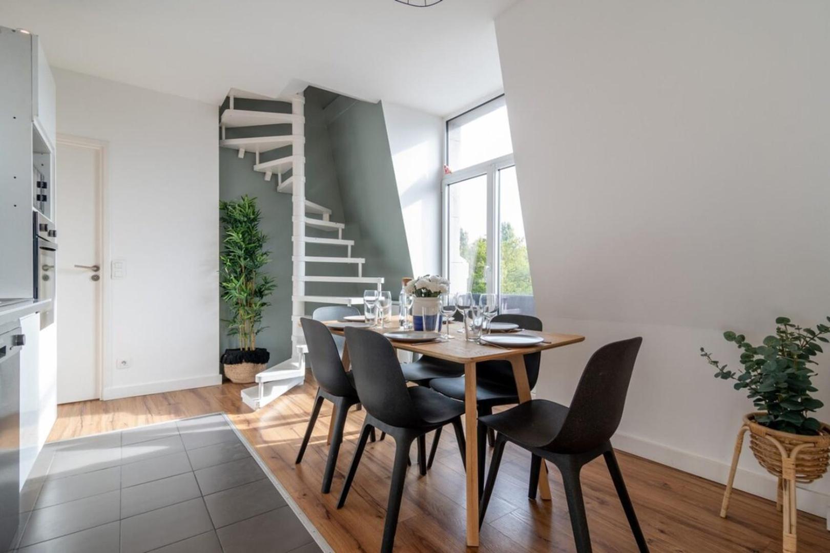 Marcq En Baroeul - Superb Apartment + Parking Exterior photo